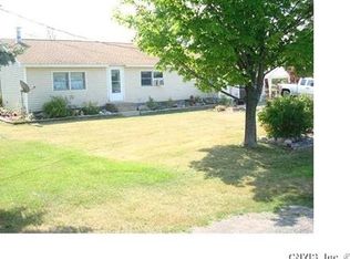 37054 Pelo Rd, Clayton, NY 13624