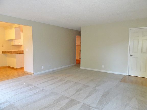 Living room2_11082017