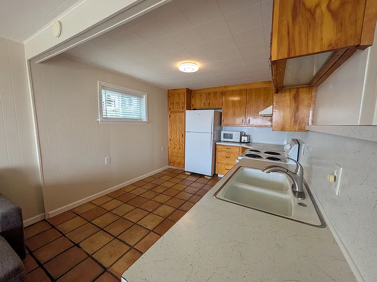 2698 Koa Ave #A — Photo 7