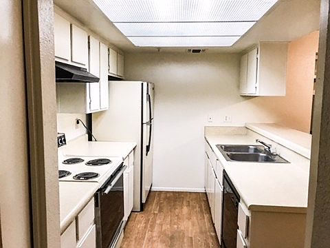 SS 111 Kitchen_10092020