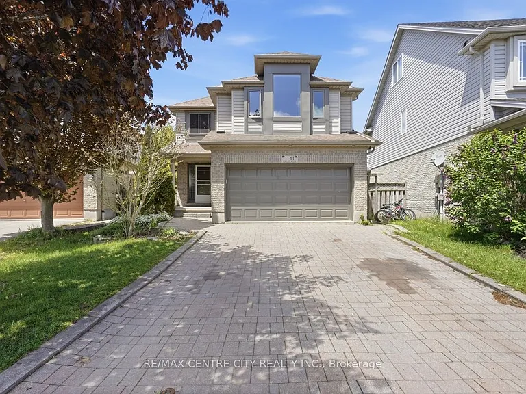 1141 Crosscreek Cres — Photo 1