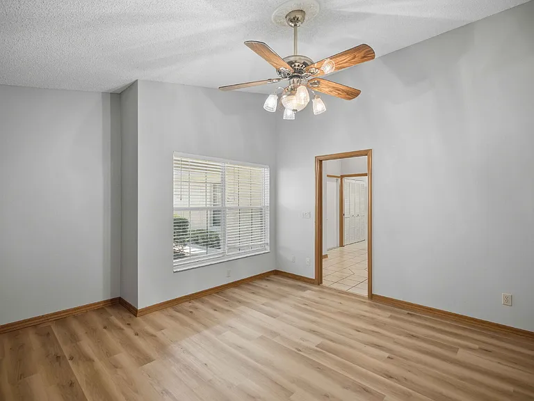 9177 SW 91st Cir — Photo 14