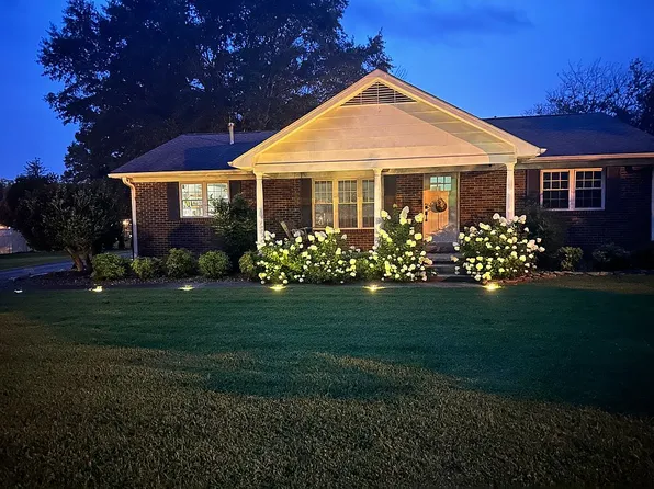 169 Dixie St, Lexington, TN 38351