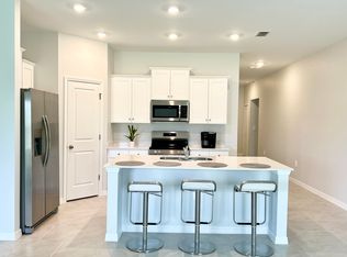 2800 43rd St SW, Lehigh Acres, FL 33976