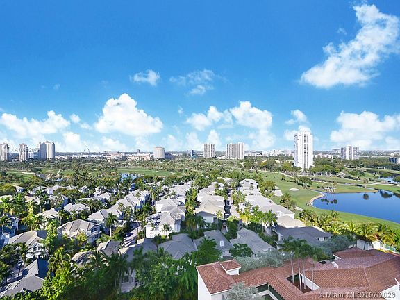 3rd image of 19900 E Country Club Dr APT Ts08