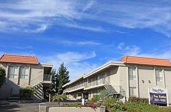 1st image of 8522 Chloe Ave APT 5