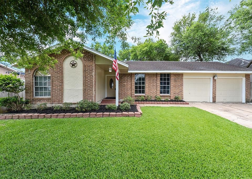 1st image of 11418 Waxwood Dr