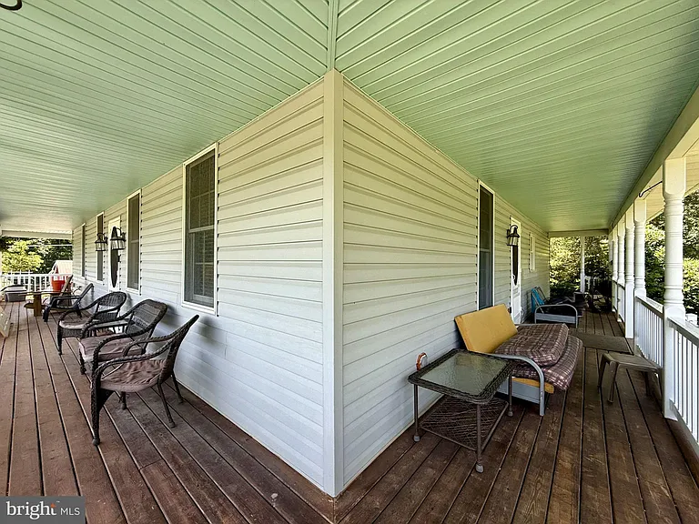 559 Holly Corner Rd — Photo 6