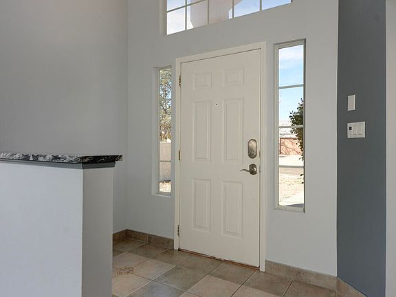 5th image of 8210 Camino Paisano NW