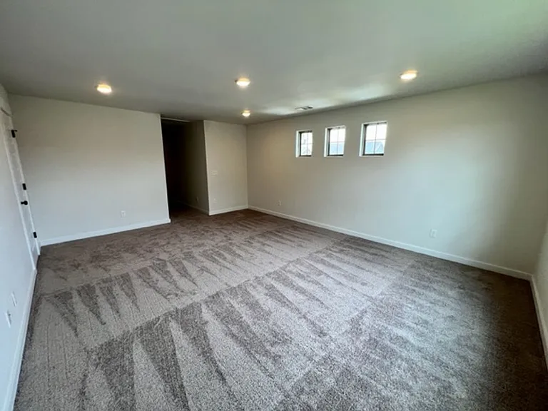 2403 Blue Heron Dr — Photo 35