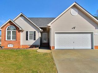 306 Mallard Dr, Colonial Heights, VA 23834
