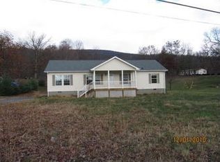 936 Martin McNeil Rd #R, Salem, VA 24153