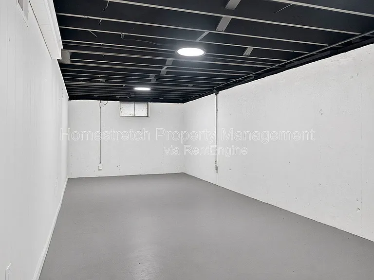 9219 Ellison Dr — Photo 21