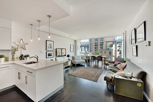 Sold by Compass | media 1