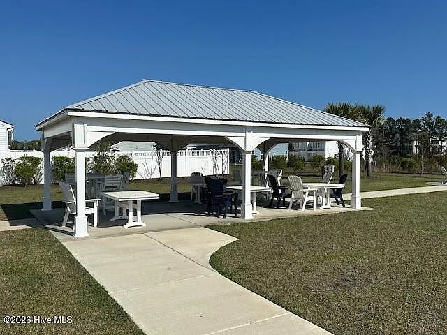 111 Arnette Dr #B — Photo 15