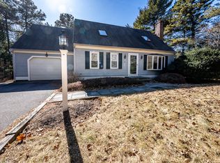 115 Great Pines Dr, Mashpee, MA 02649