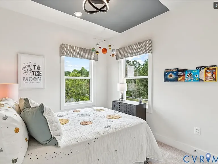 9427 Alquist St — Photo 10