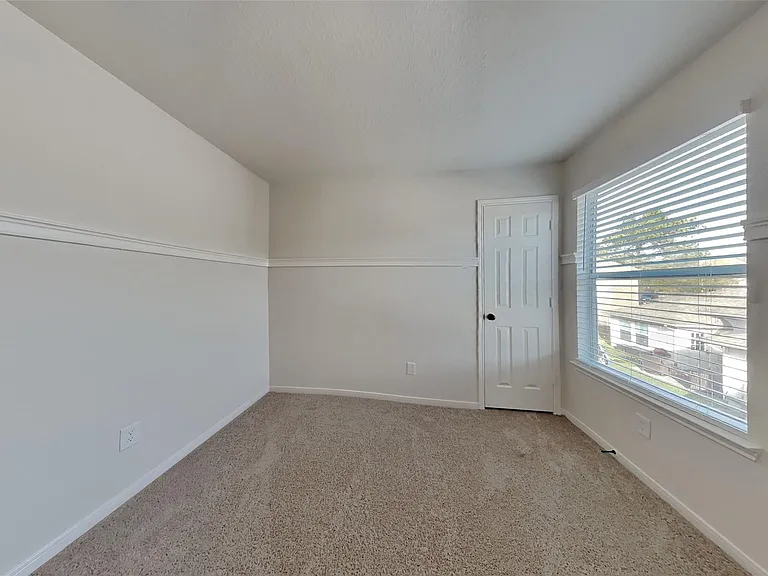 2222 Princess Snow Cir — Photo 12