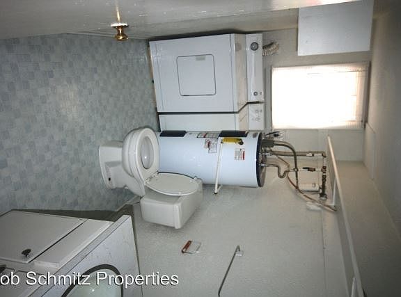 4th image of 2010 Jersey Ave APT C