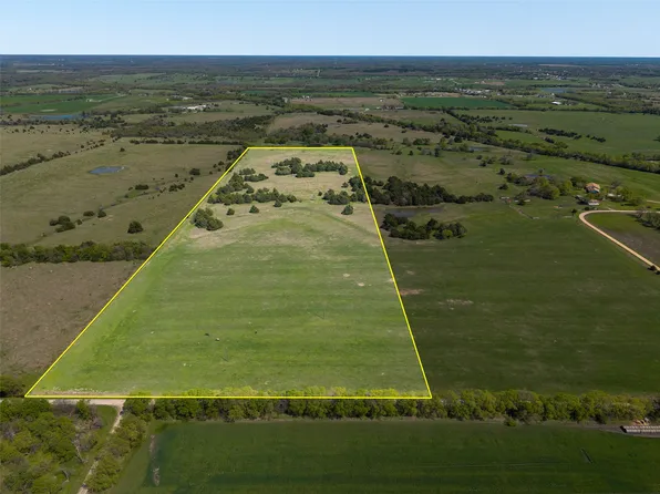 County Road 1046, Celeste, TX 75423