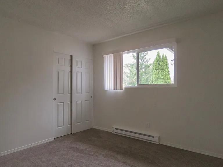 17300 SW Merlo Rd — Photo 8