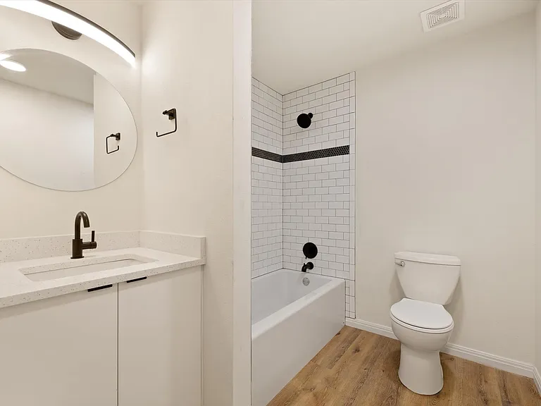 317 Mill St #102 — Photo 14