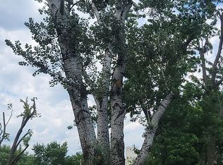 403 S Delaware St, Burlingame, KS 66413