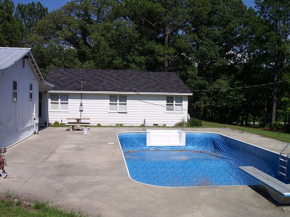 2nd image of 5062 Highway 52 S
