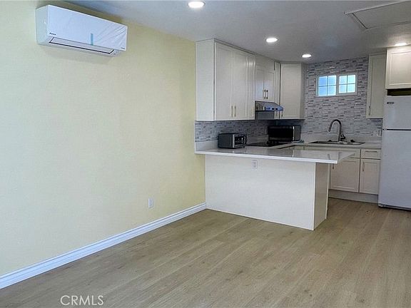4th image of 3766 Leticia St