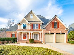 5345 Avonshire Ln, Cumming, GA 30040