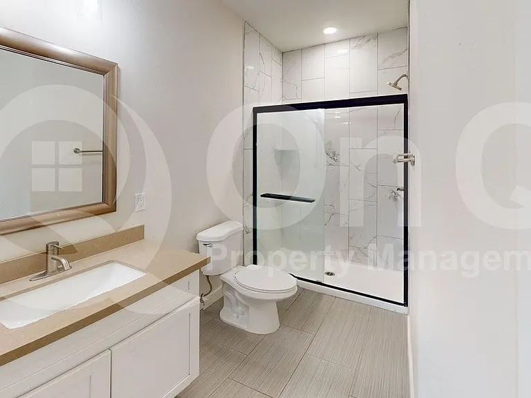 9160 N 67th Ave #219 — Photo 11