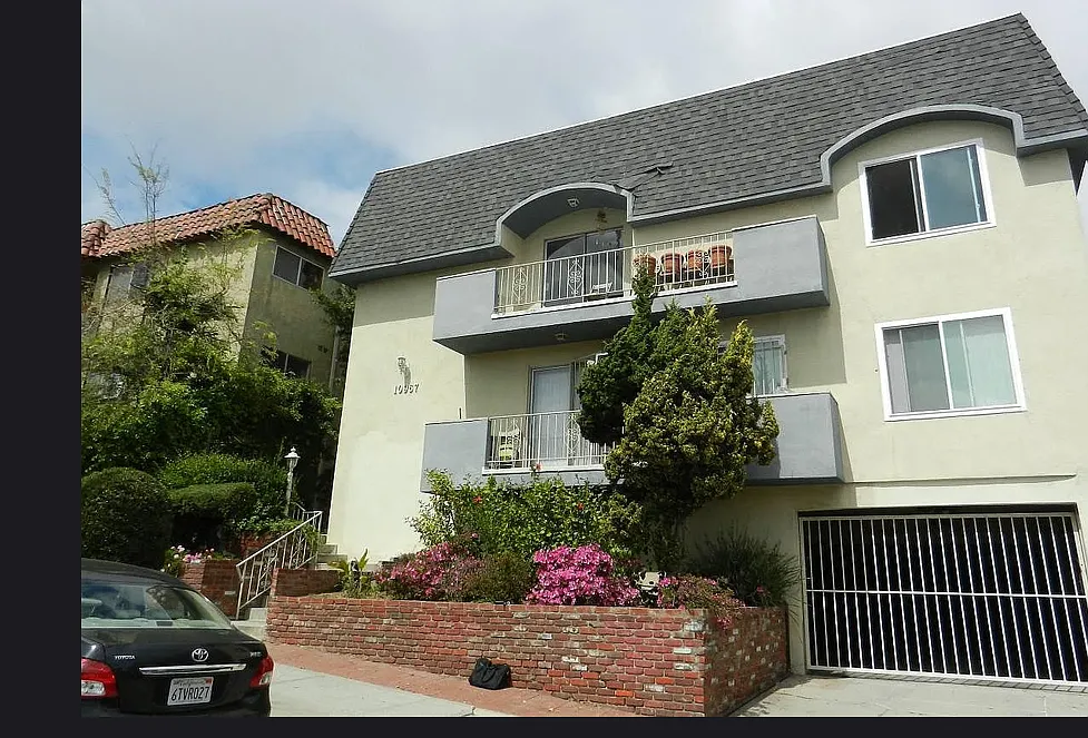 2 bed, 1150 sqft, $2,795 — Photo 1