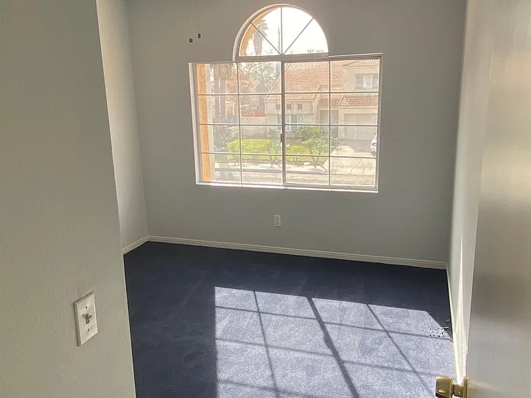 10780 Village Rd — Photo 17