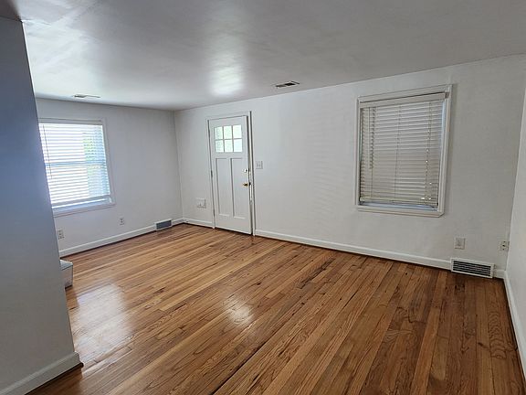 2nd image of 505 E 28th Ave #505