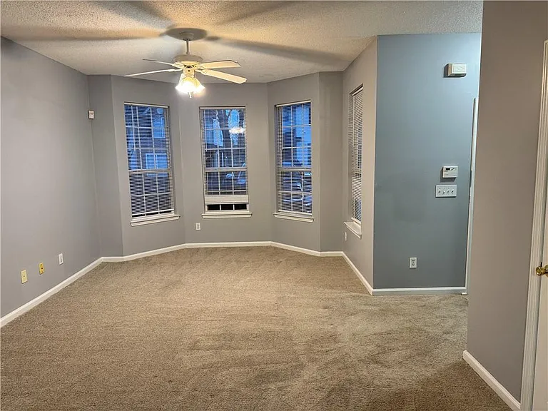 2468 Brianna Dr — Photo 3