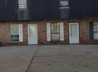 400 Loire Ave APT B, Lafayette, LA 70507