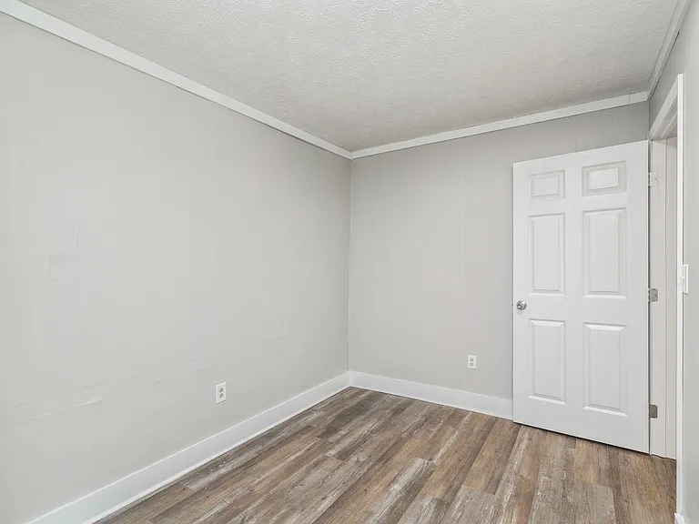 2823 Colt Dr #4 — Photo 6