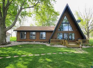 1120 County Highway 14 Hwy, Hendricks, MN 56136