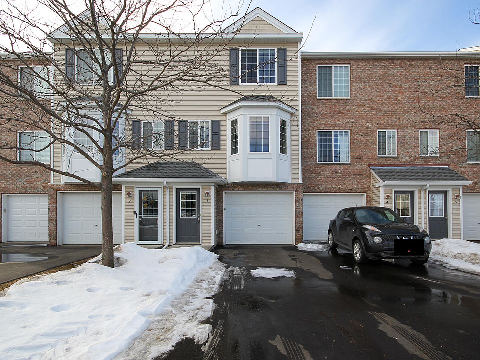 1st image of 4826 Elm Dr N Unit 3
