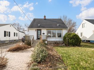 12 Admiral Rd, Saint Catharines, ON L2P1G5