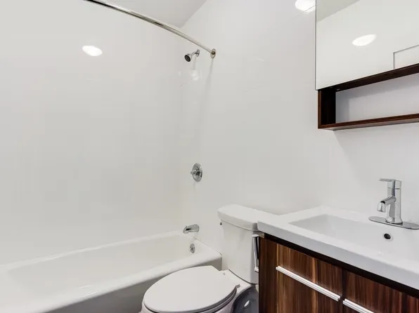 394 Quincy Street image 6 of 6