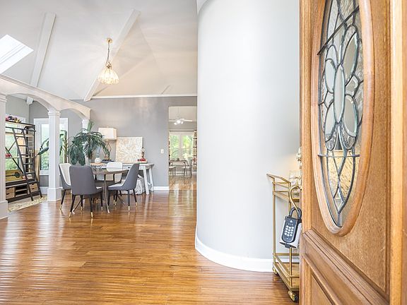 5th image of 633 Andrew Rucker Ln