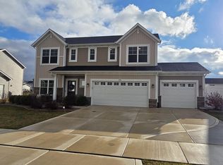 208 Sweetbay St, Valparaiso, IN 46385