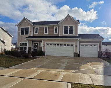 208 Sweetbay St, Valparaiso, IN, 46385