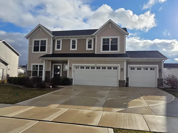 208 Sweetbay St, Valparaiso, IN 46385