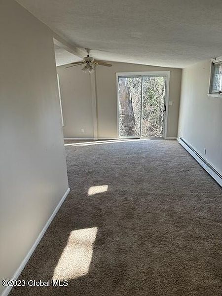 4th image of 157 Helderberg Avenue