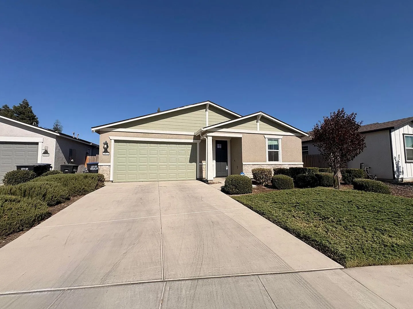 Cozy Home for rent in Visalia — Photo 2