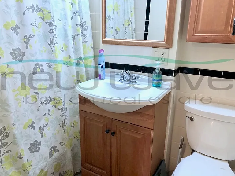 97 Myrtle St #5 — Photo 6