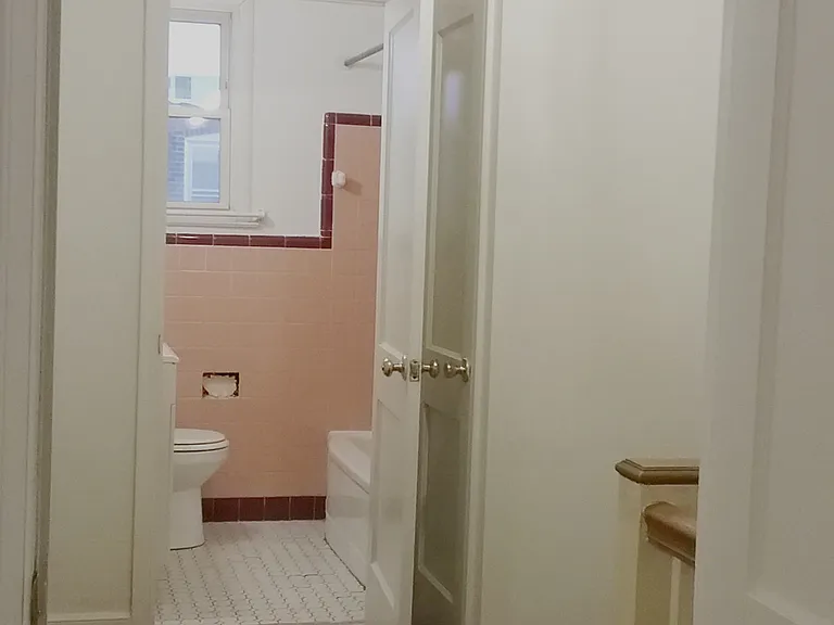 5823 Oakland St — Photo 14