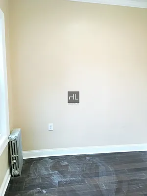 Rented by Highline Residential | media 30